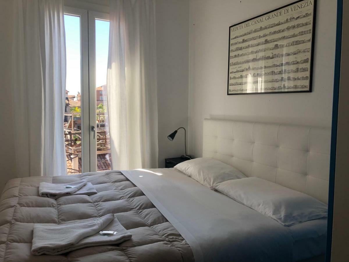 Al Cinema Italia Hotel Venice Exterior photo